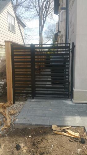 00004 Aluminum Gates