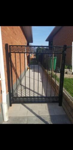 00040 Aluminum Gates