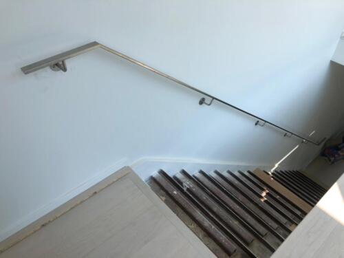 00165 Indoor Handrails