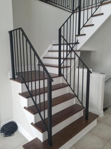 00193 Indoor Modern Railings