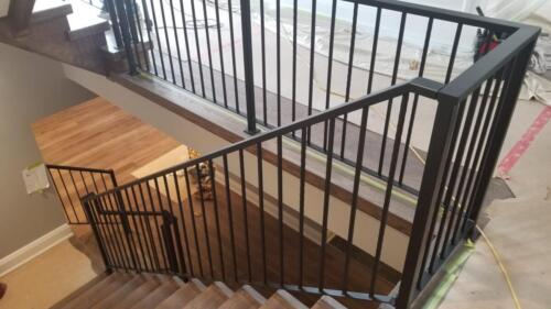 00197 Indoor Modern Railings