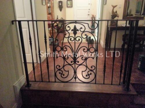 00305 Indoor Wrought Iron Railings