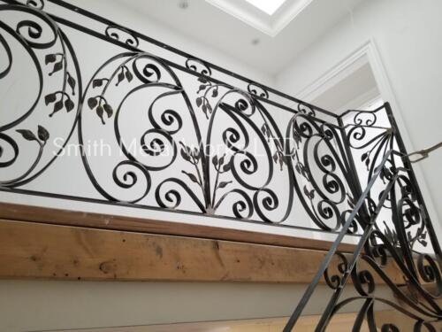00325 Indoor Wrought Iron Railings
