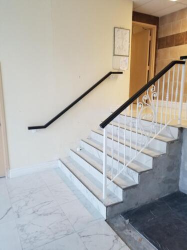 00327 Indoor Wrought Iron Railings