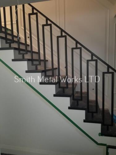 00330 Indoor Wrought Iron Railings