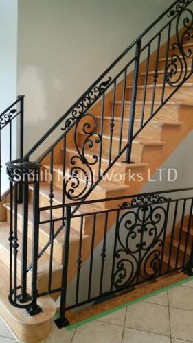 00332 Indoor Wrought Iron Railings