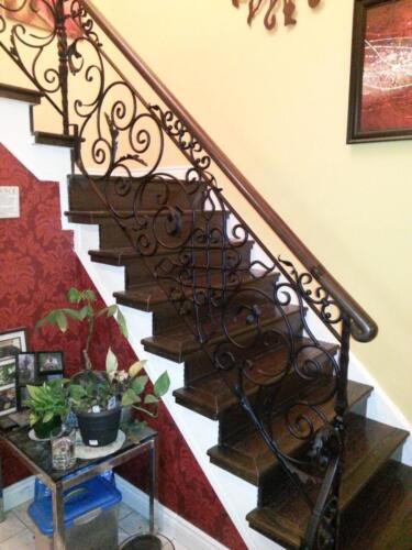 00345 Indoor Wrought Iron Railings