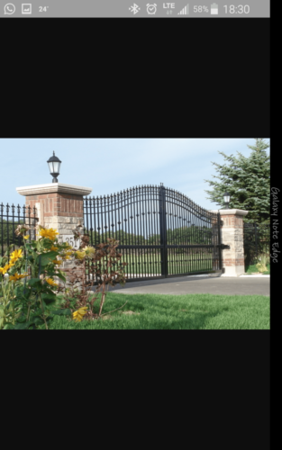 00485 Metal Gates