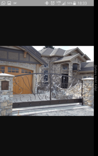 00492 Metal Gates