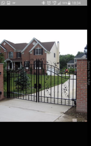 00495 Metal Gates