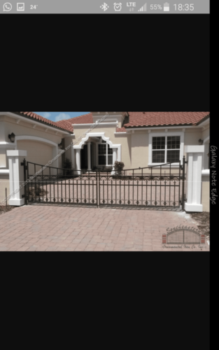 00497 Metal Gates
