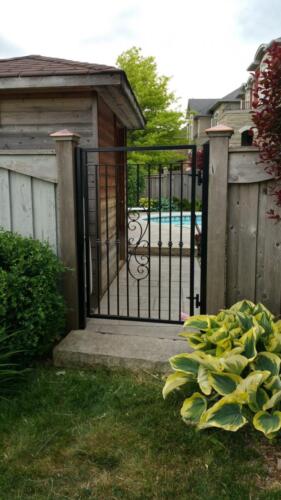 00575 Ornamental Fence
