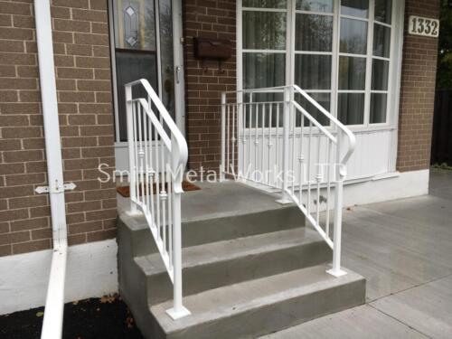 00600 Outdoor Aluminum Railings