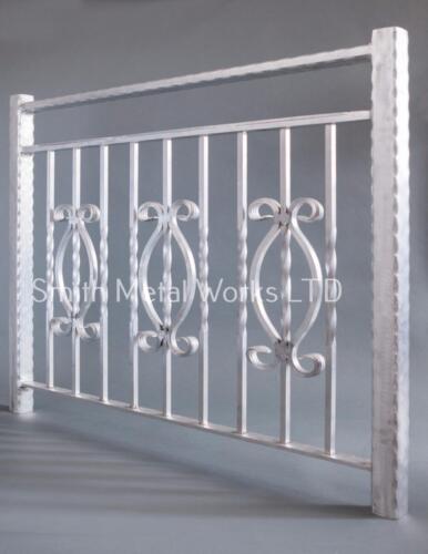 00609 Outdoor Aluminum Railings
