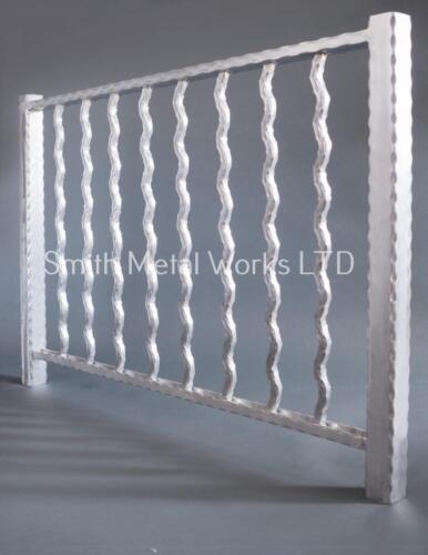 00612 Outdoor Aluminum Railings