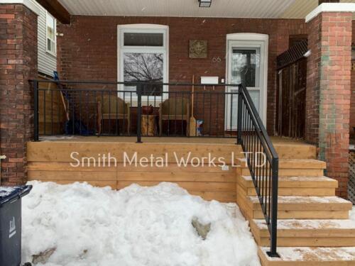 00617 Outdoor Aluminum Railings