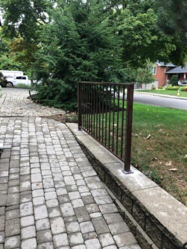 00628 Outdoor Aluminum Railings