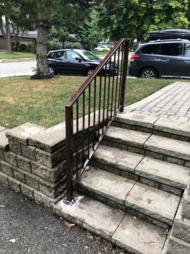 00629 Outdoor Aluminum Railings