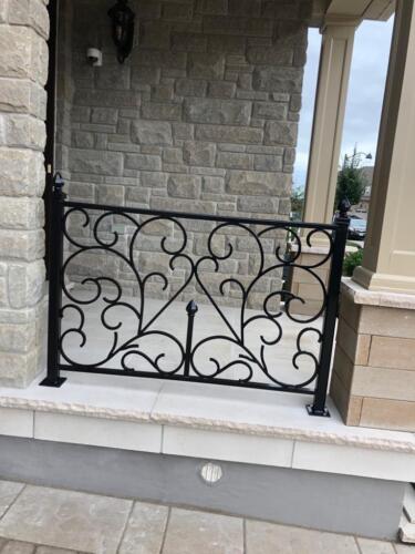 00637 Outdoor Aluminum Railings