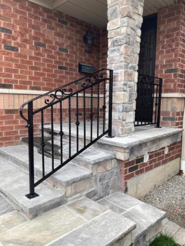 00639 Outdoor Aluminum Railings