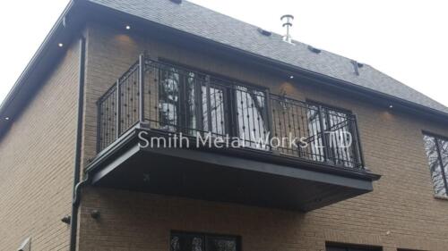 00670 Outdoor Balcony Railings