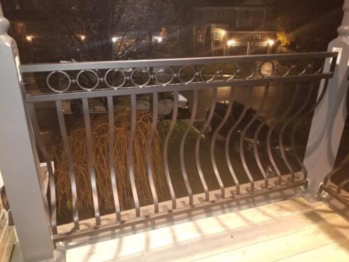00696 Outdoor Balcony Railings