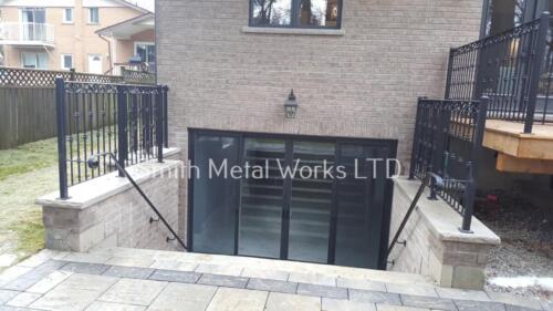 00705 Outdoor Deck Railings