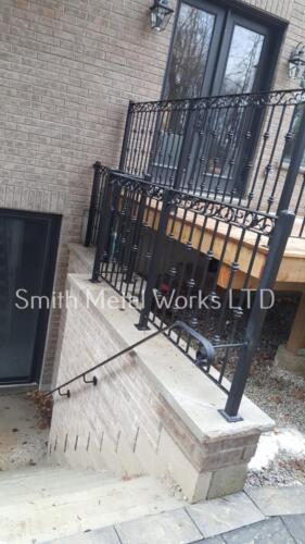 00706 Outdoor Deck Railings