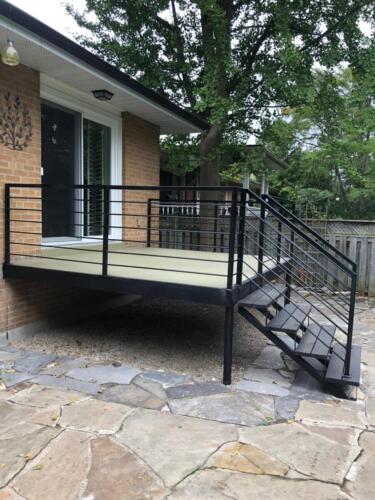 00719 Outdoor Deck Railings