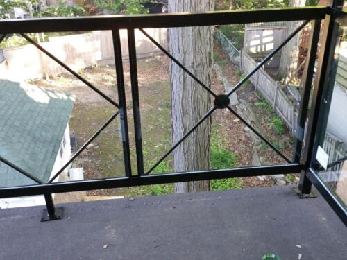 00726 Outdoor Glass Railings