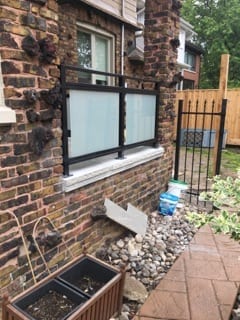 00745 Outdoor Glass Railings