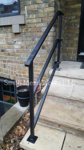 00756 Outdoor Handrails