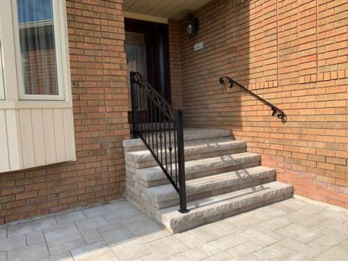 00776 Outdoor Handrails