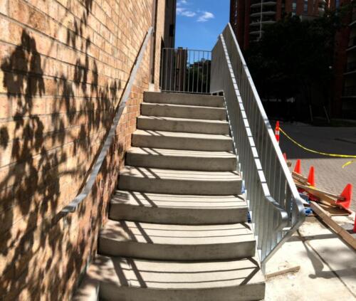 00807 Outdoor Handrails