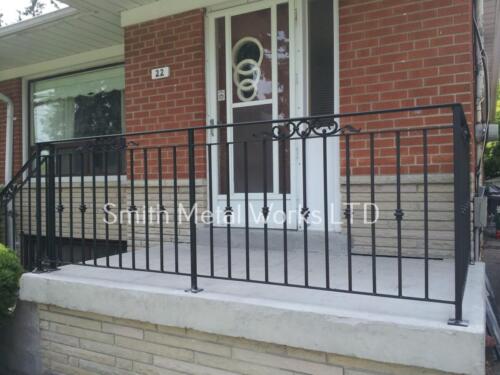 00810 Outdoor Modern Railings