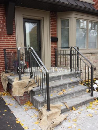 00815 Outdoor Modern Railings