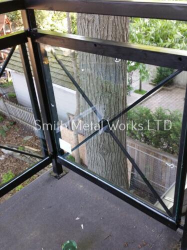 00818 Outdoor Modern Railings