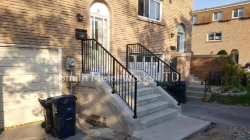 00833 Outdoor Modern Railings