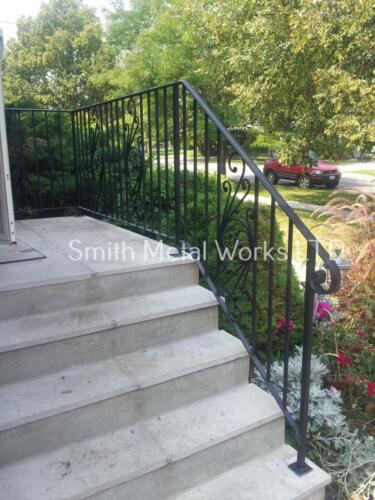 00879 Outdoor Porch Railings