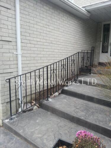 00883 Outdoor Porch Railings