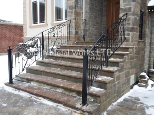 00907 Outdoor Porch Railings