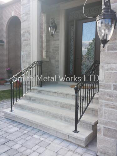 00916 Outdoor Porch Railings