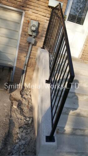 01045 Outdoor Porch Railings