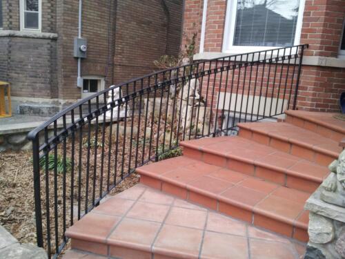 01145 Outdoor Porch Railings