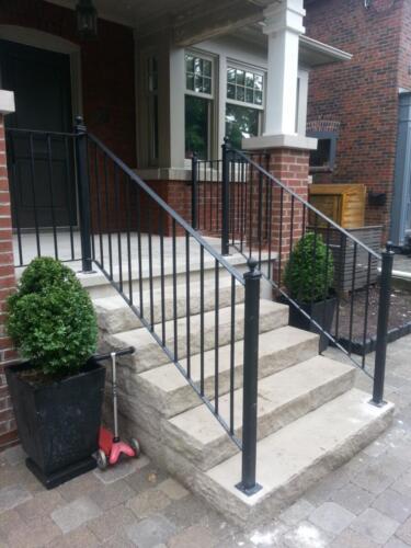 01156 Outdoor Porch Railings
