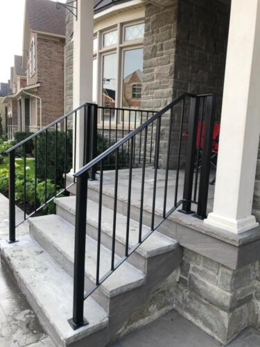 01231 Outdoor Porch Railings