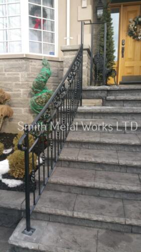 01287 Outdoor Wrought Iron Railings