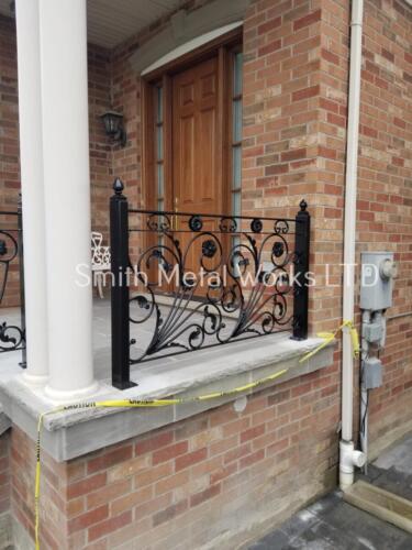 01292 Outdoor Wrought Iron Railings