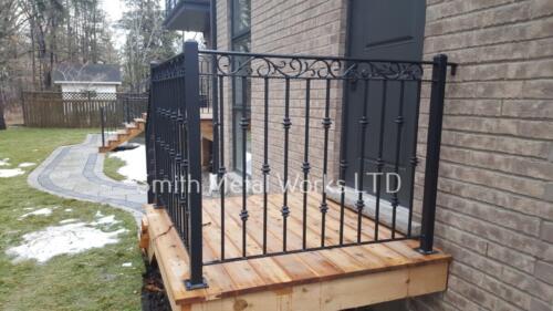 01294 Outdoor Wrought Iron Railings