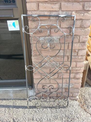 01326 Outdoor Wrought Iron Railings